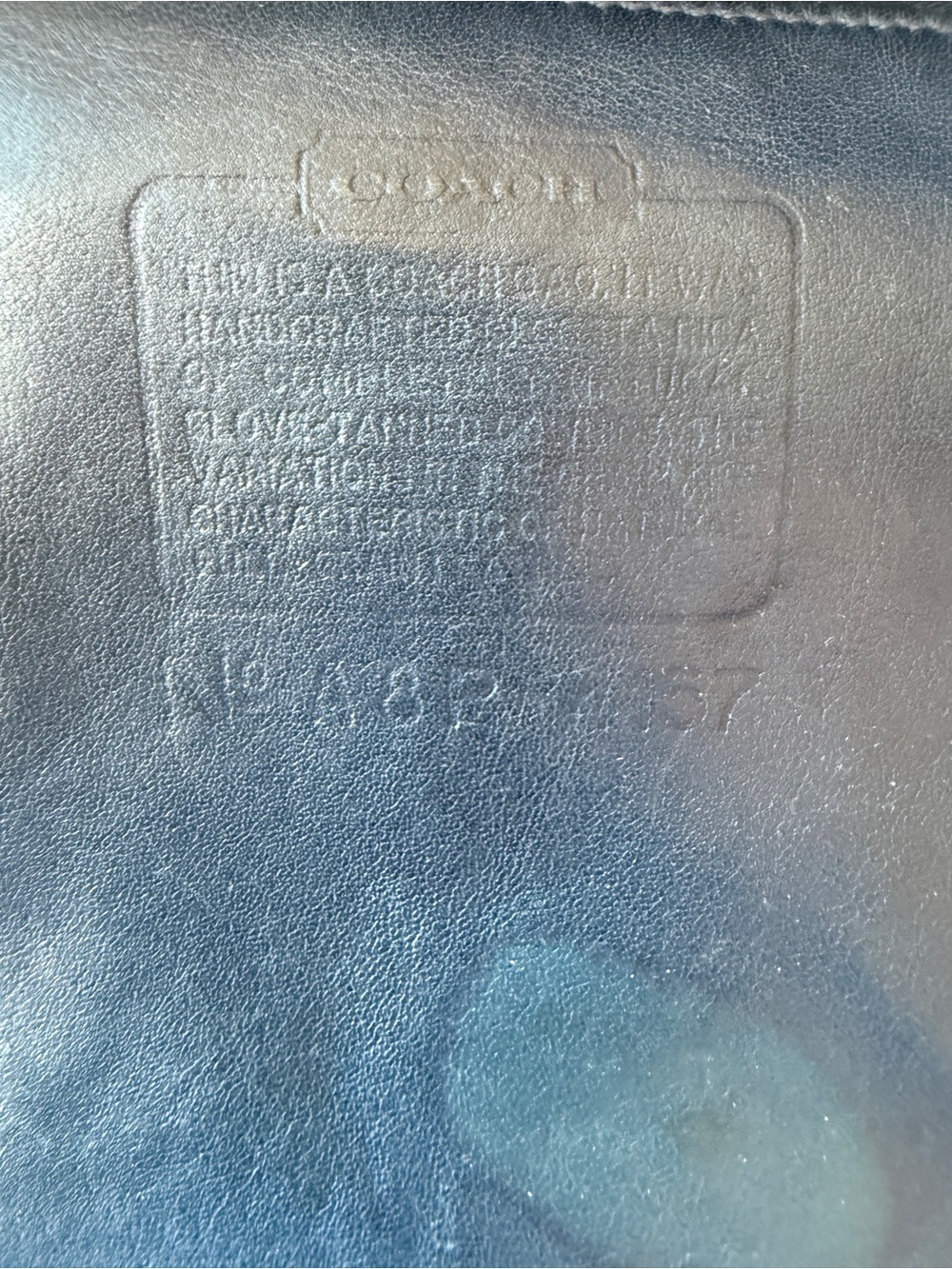 VTG Coach | SOHO Buckle Bag | Navy
Gently Loved - Picture 10 of 14